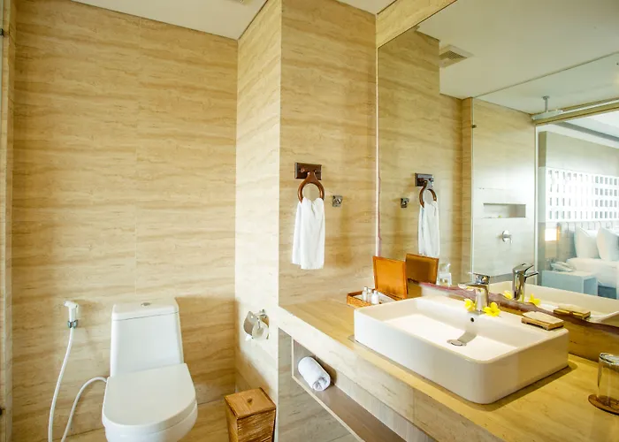 Resort Bay And By Prabhu 4*